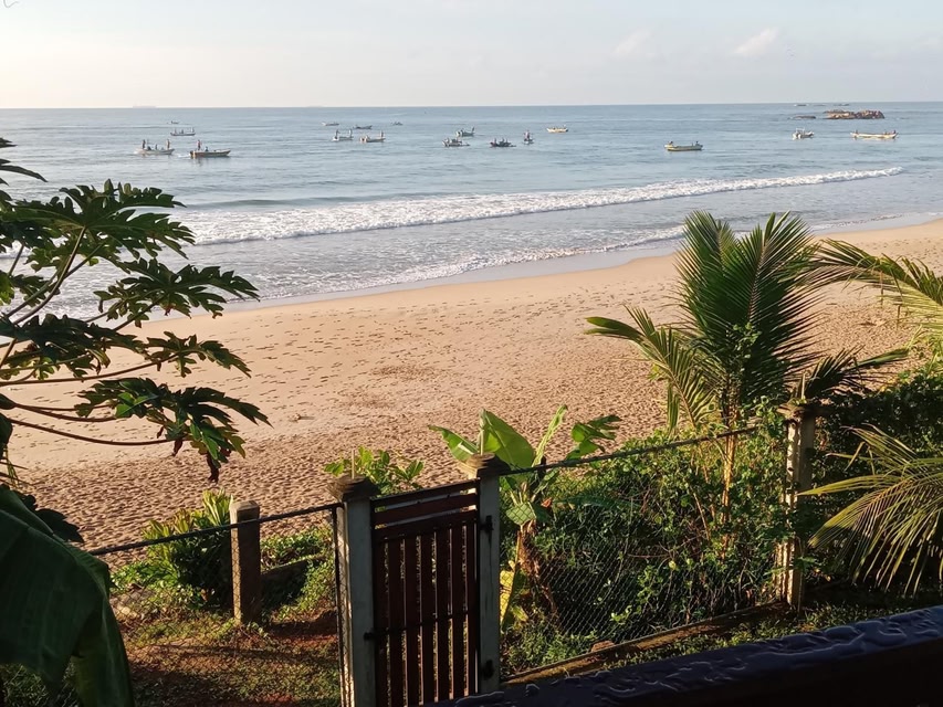 Himana Beach Rest