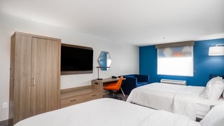 Holiday Inn Express & Suites Cedar Rapids NE - Marion by IHG