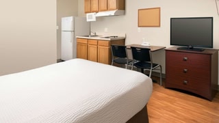 WoodSpring Suites Kansas City Mission