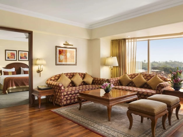 Ramada Plaza By Wyndham Palm Grove