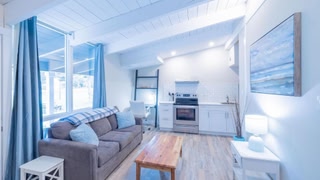 Boutique Suite #3
