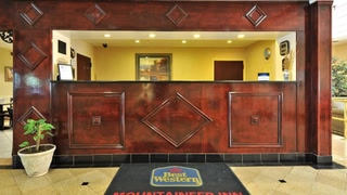 Quality Inn & Suites Morgantown - University Area