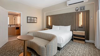 Hotel Flor Tampa Downtown, Tapestry Collection by Hilton