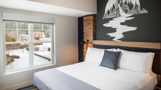 Voco Saranac Lake NY - Waterfront by IHG