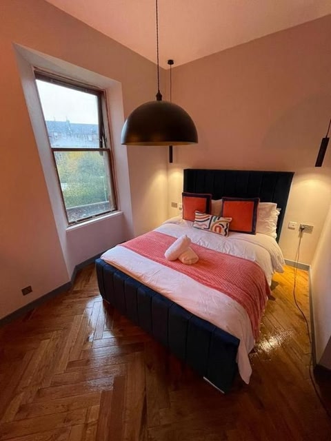 Stunning 1 bed Apt in West End