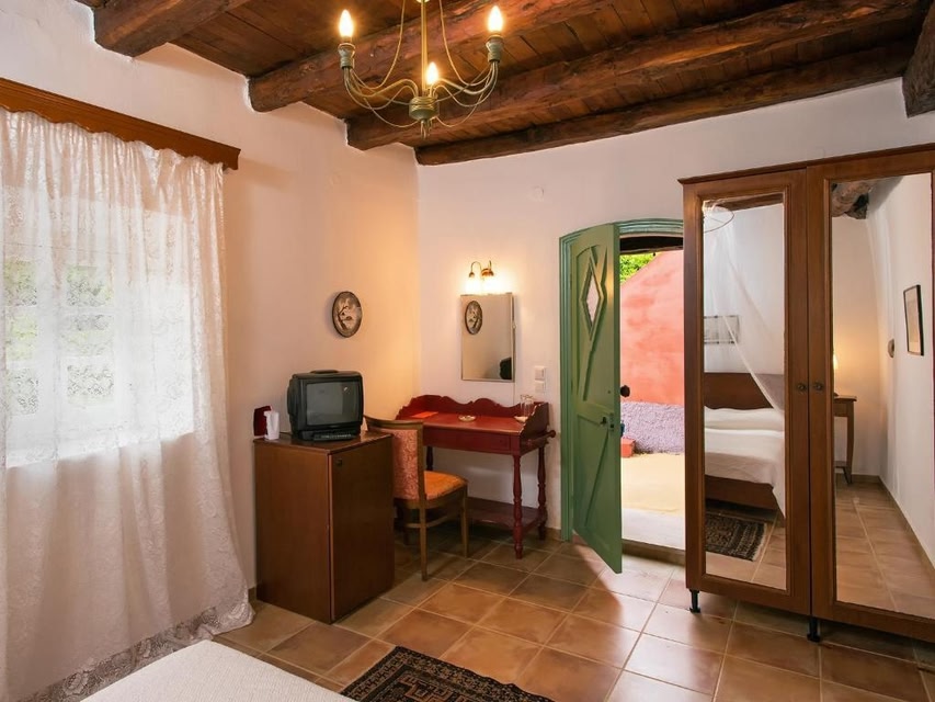 Villa De Loulia