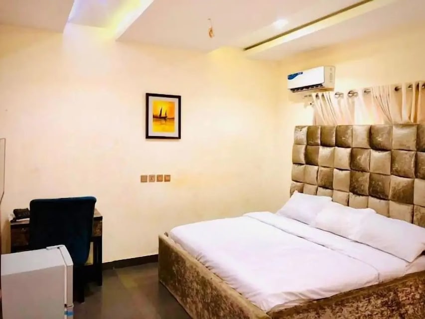 Kuciano Hotels LTD