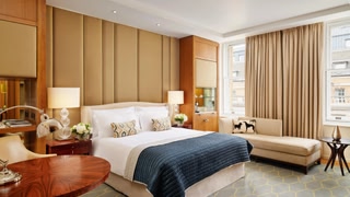 Corinthia London