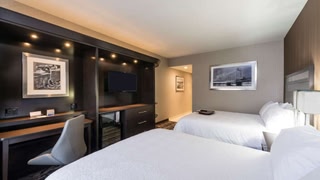 Hampton Inn & Suites Portsmouth Downtown