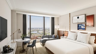 Four Seasons Hotel Minneapolis