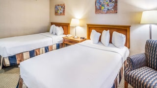 Riverside Hotel & Conference Center