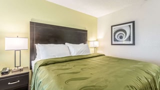 Quality Inn Palm Beach International Airport