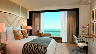 The Ritz-Carlton, Toronto