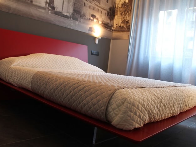 Alma Hotel