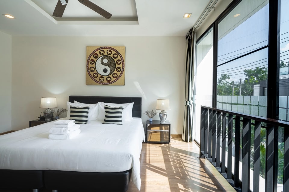 Awesome 3bd Townhouse Lily With a Patio, Phuket Hotels - Skyscanner