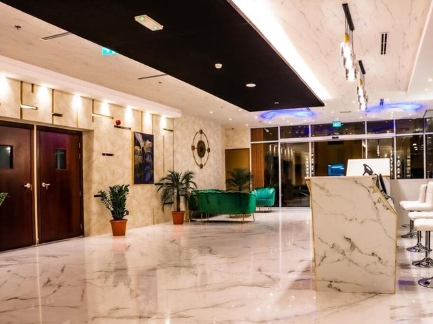 Raha Grand Hotel