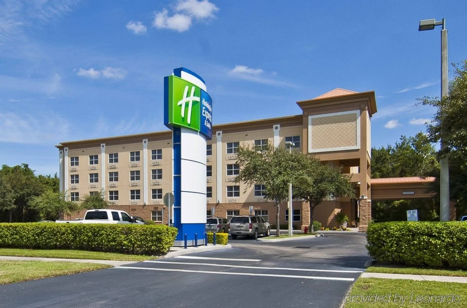 Top Hotels in Plant City from $115 | Skyscanner