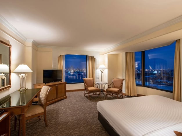 Montien Riverside Hotel Bangkok