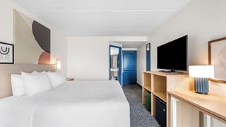 Spark by Hilton Green Bay