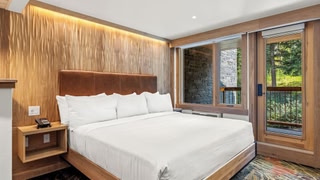 Otter Hotel