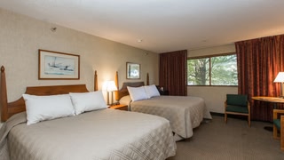Commodores Inn