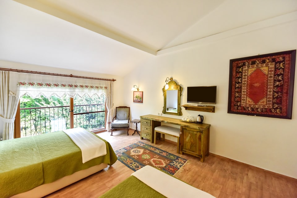 Pyramid Boutique Hotel