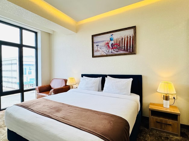 Garnet Mir Hotel