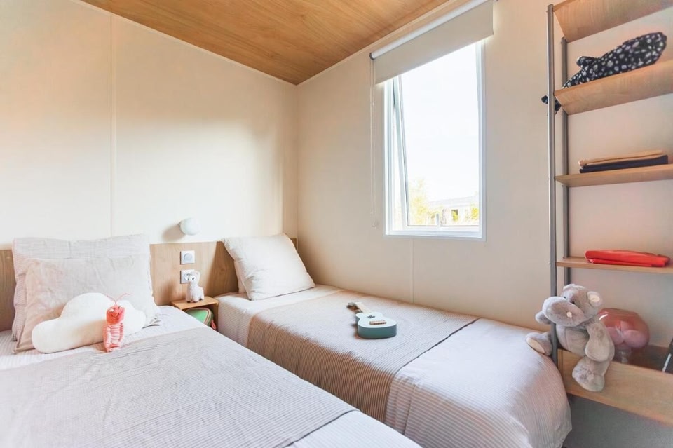 Camping La Grappe Fleurie, Fleurie Hotels - Skyscanner