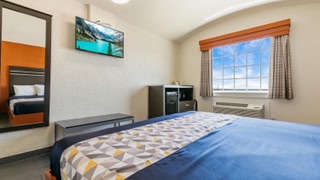 Lighthouse Inn