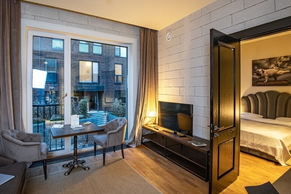 Warm House Apart Hotel