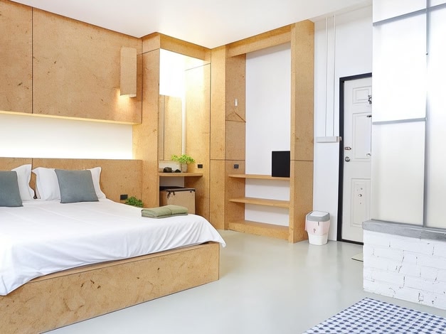 Hugger Hostel