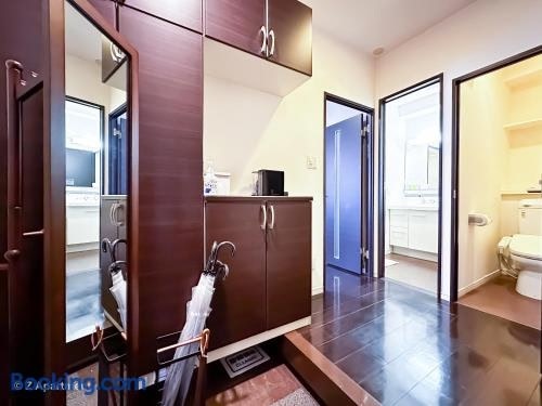Z Apart Ment 大阪通天閣玩具街旅居, Osaka Hoteles - Skyscanner