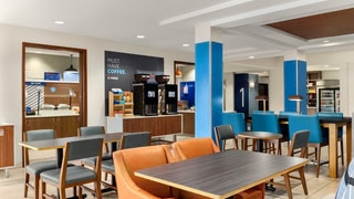 Holiday Inn Express & Suites Eugene Downtown - University by IHG