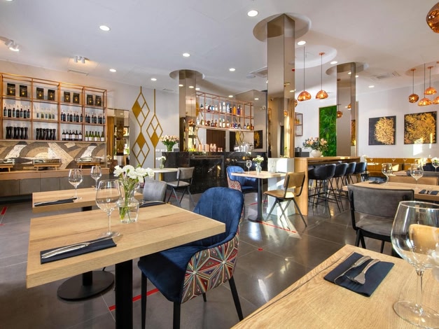 Xerion Hotel