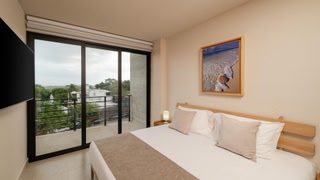 Everglades Suites