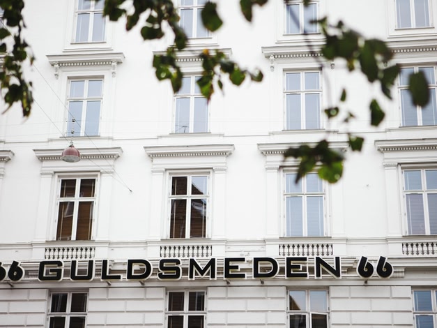 66 Guldsmeden