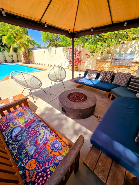 Tarjena Inj Luxurious Private - Entire Guest House | Modern, Los Angeles Hotels ...