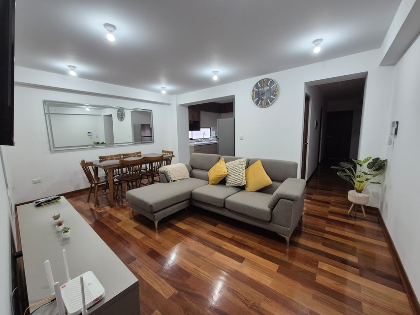 Pache's apartment