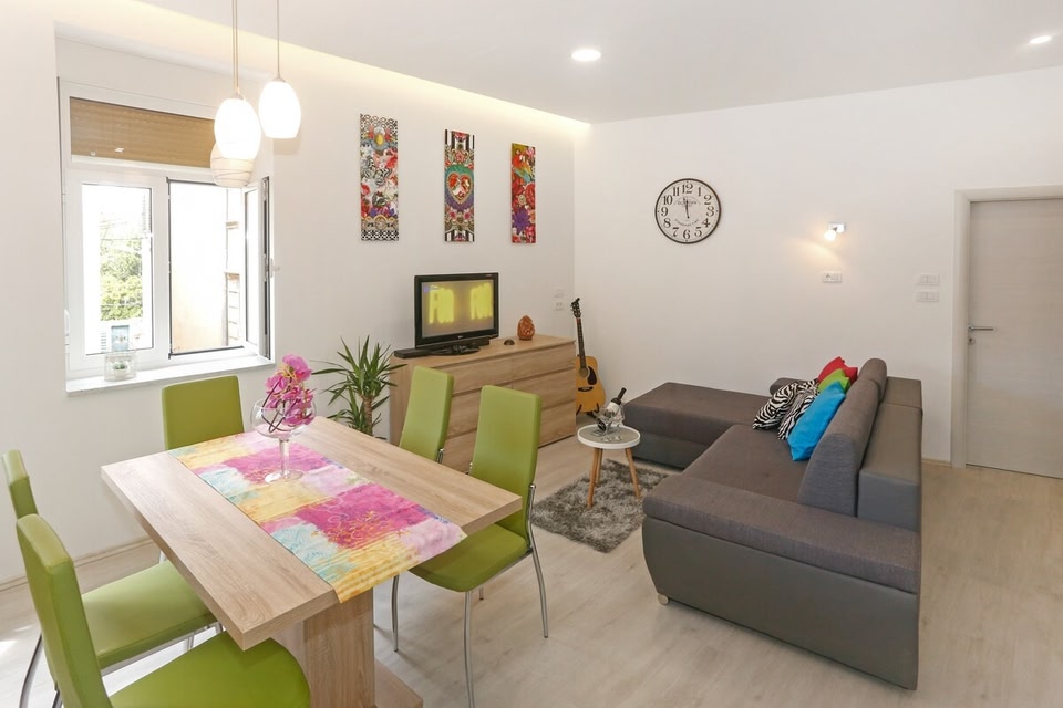 Split City Center Apartment Tango