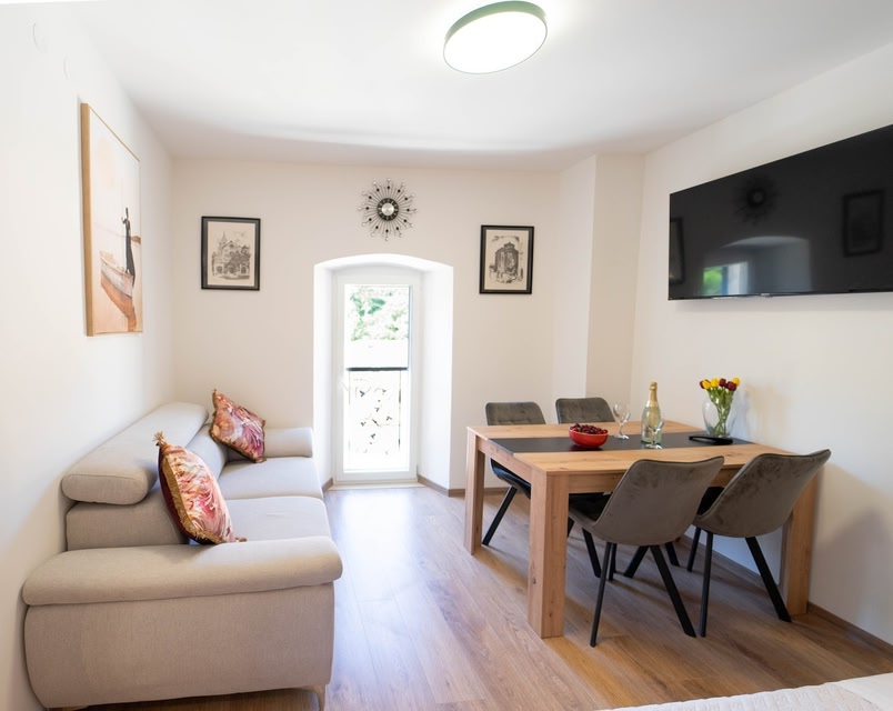Studio Apartment Lu