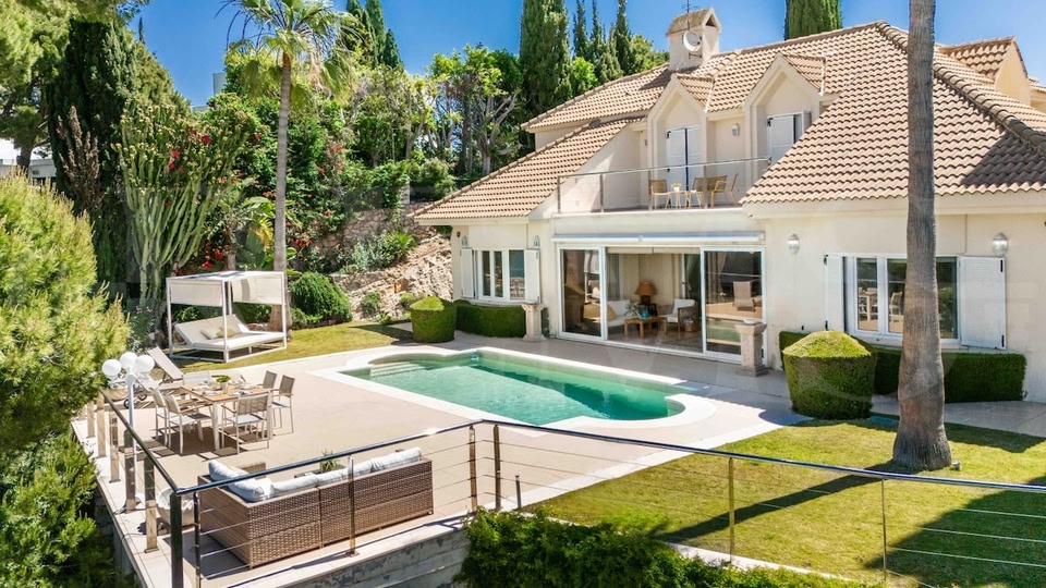 Panoramic Paradise With Dazzling Views by Rems