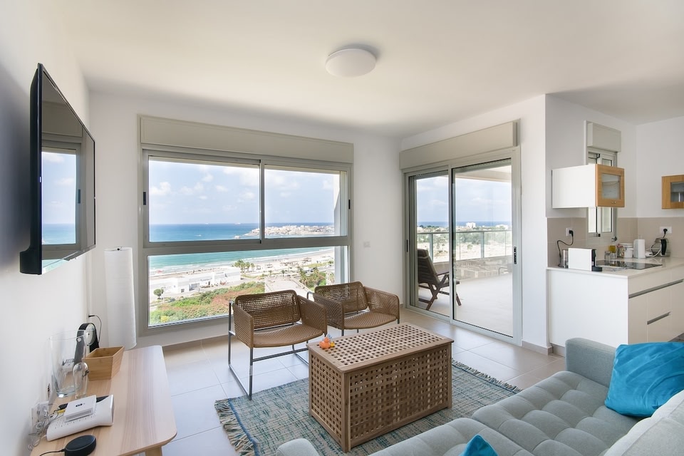 Beachfront Gallery 60