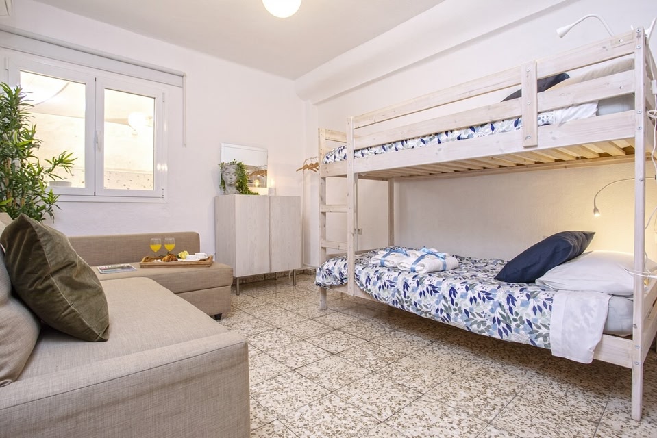 -MalagaSunApts-Merced Private Terrace