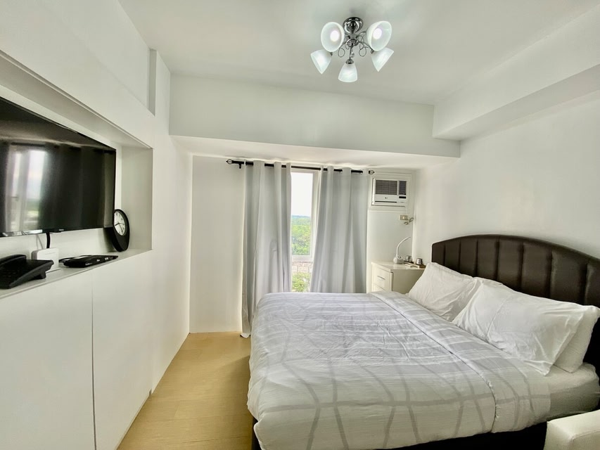Compact & Restful Studio Unit @ Centrio Tower