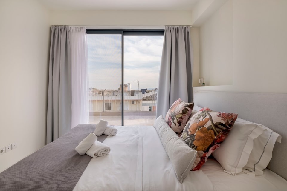The HostMaster WiseView Acropolis