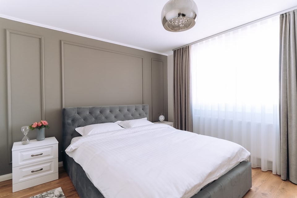 GOLD Suites GREY Apartment
