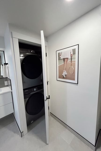Modern Contemporary 2BR Basement Suite