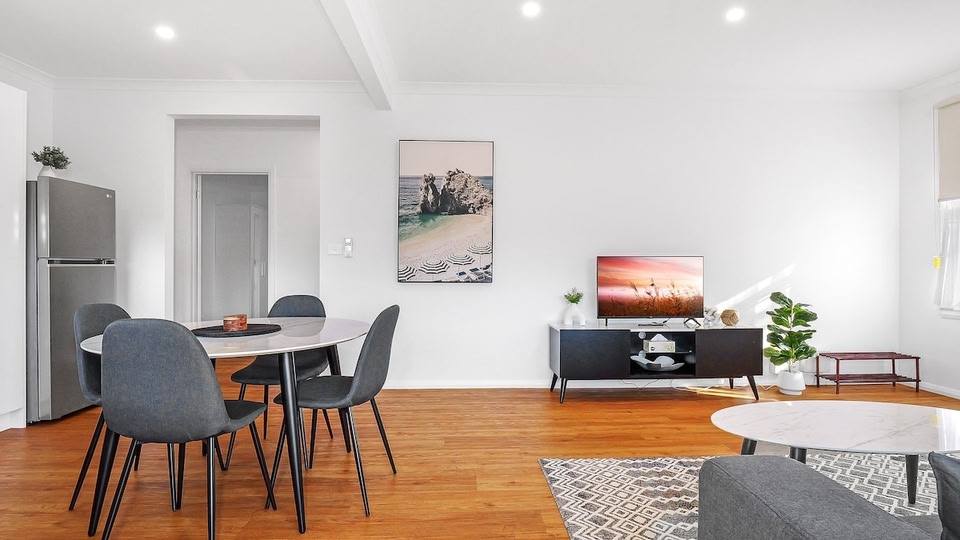 Nth Central 3Bed 2bath - Split Systems throughout!