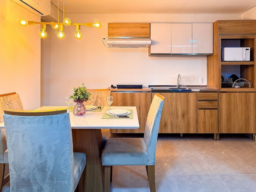 Full Studio/Flat - Great Location