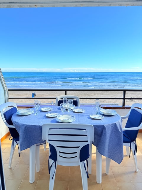Terrace in Mora Playa